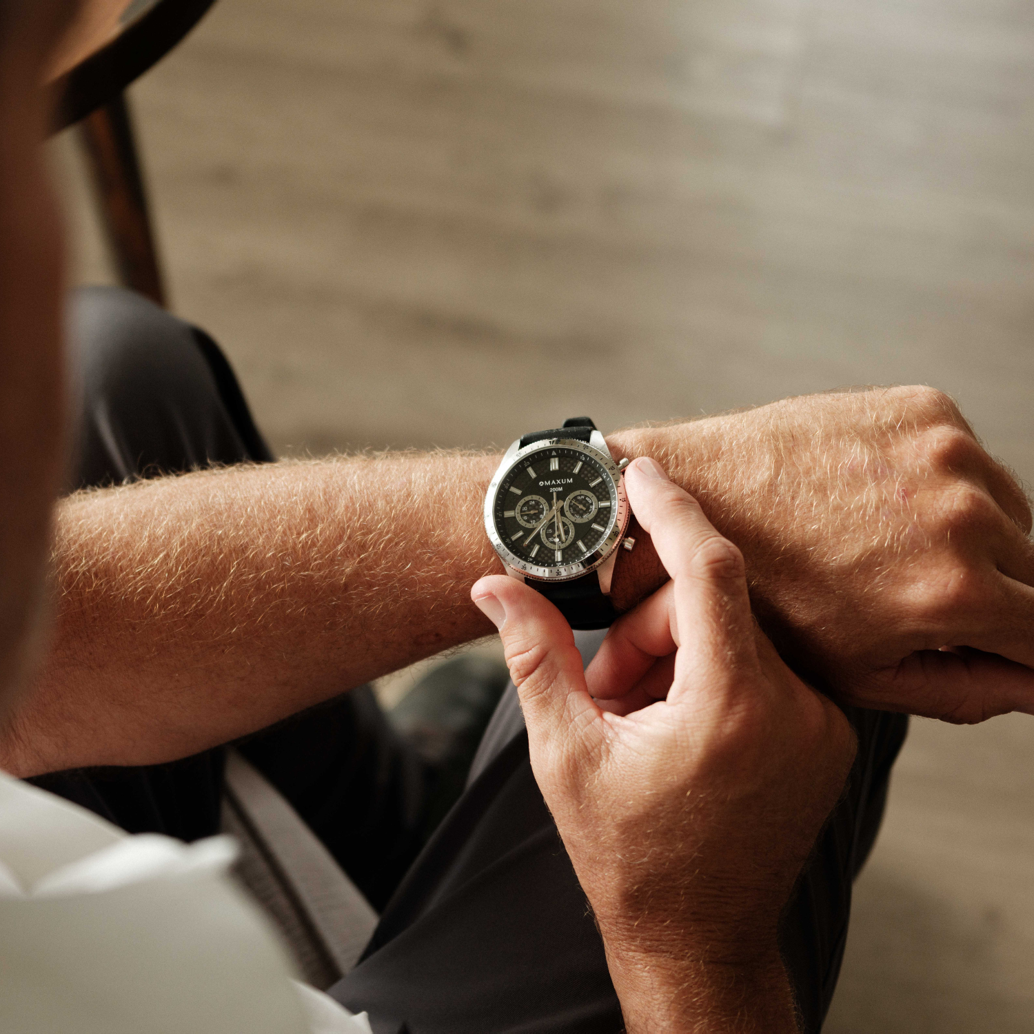 Lansdowne Multifunction Analogue Watch – Silver-Tone Case, Black Dial & Black Silicone Strap