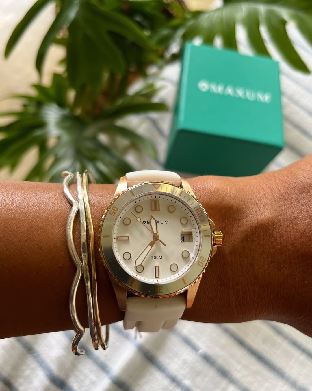 Liberty Ladies Analogue Date Watch – Rose Gold Case, White Dial & White Silicone Strap