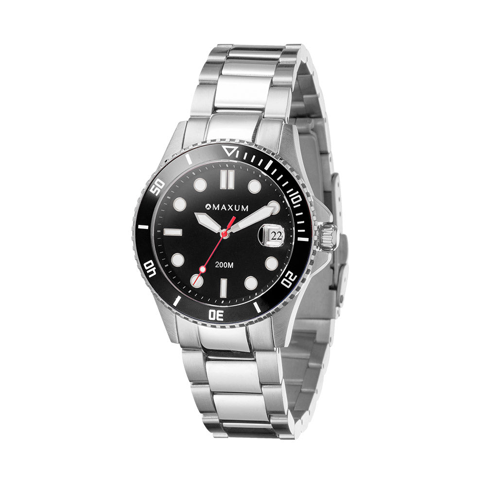 Maxum Liberty black dial analogue watch with a silver-tone case and bracelet, displaying date and hour markers.