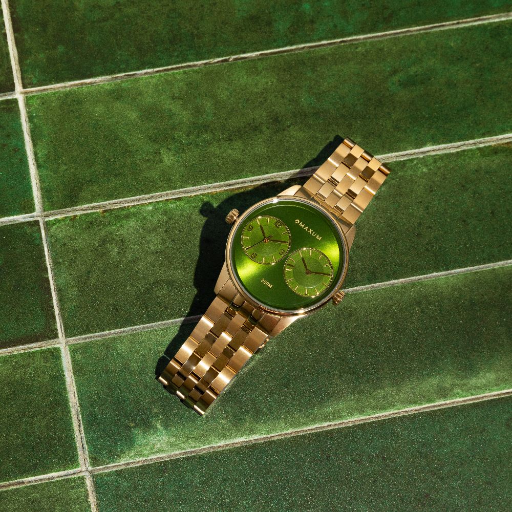 Taylor Steele Analogue Dual Time Zones– Green Dial, Gold Tone Case & Bracelet Watch