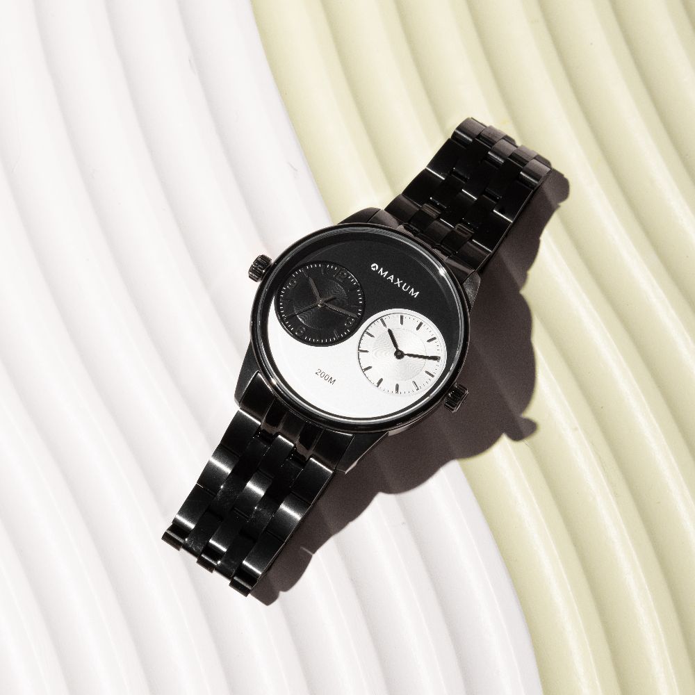 Taylor Steele Analogue Dual Time Zones – Yinyang Dial, Black Case & Black Bracelet Watch