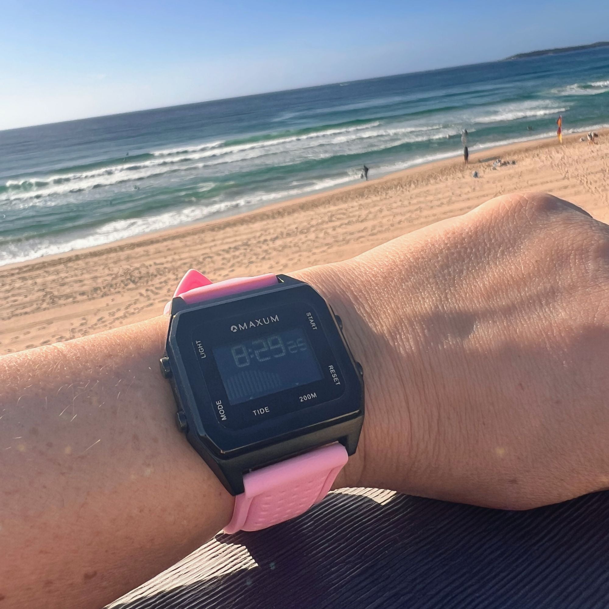 Raglan Digital Square Unisex Tide Watch – Black Case, Black Dial & Pink Silicone Strap