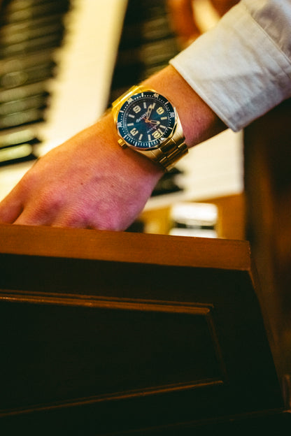 Unhinged – Hockey Dad Limited Edition Gold Watch